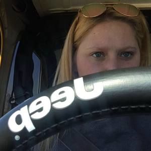 Meet your Posher, Kaitlyn